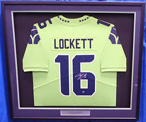 Сиетл Seahawks Тајлер Lockett Autographed Врамени Акција Зелена Боја Раш Најк Twill Џерси MCS Holo Акции 160683